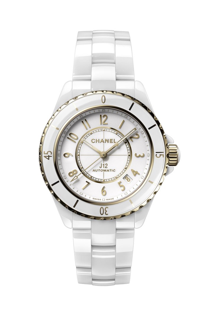 

White highly resistant ceramic and 18K yellow gold