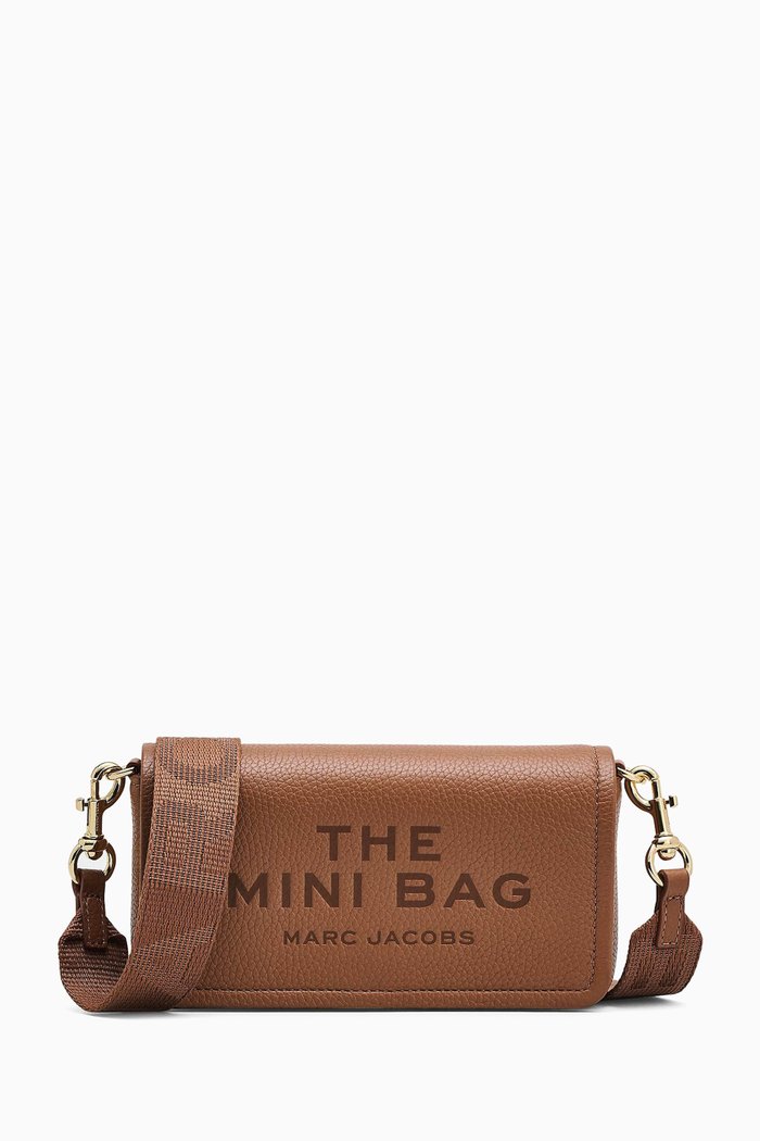

The Mini Crossbody Bag in Leather, Brown