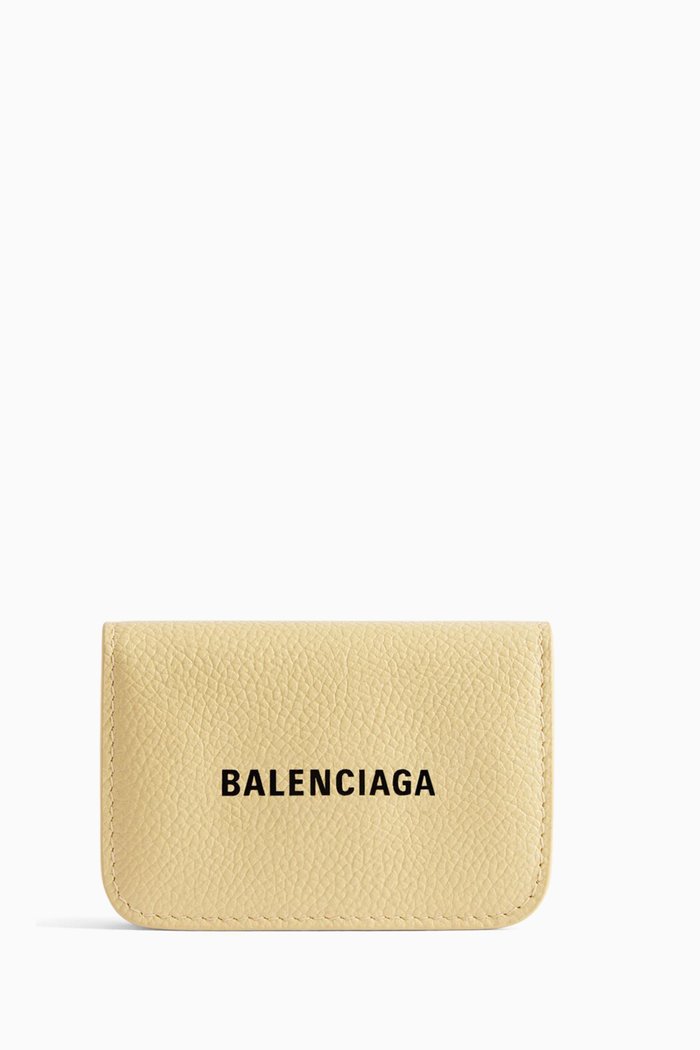 

Mini Cash Wallet in Grained Calfskin, Yellow