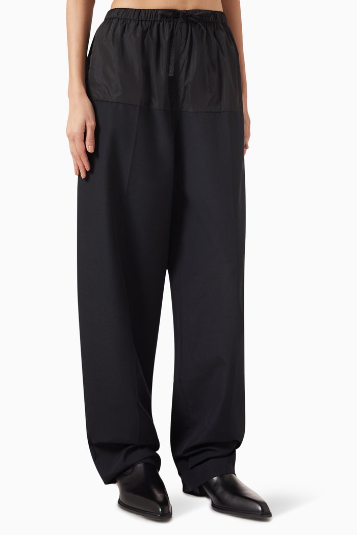 

Articulated Pants in Nylon, Black