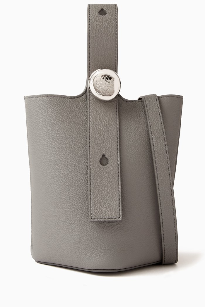 

Mini Pebble Bucket Bag in Soft Grained Calfskin, Grey