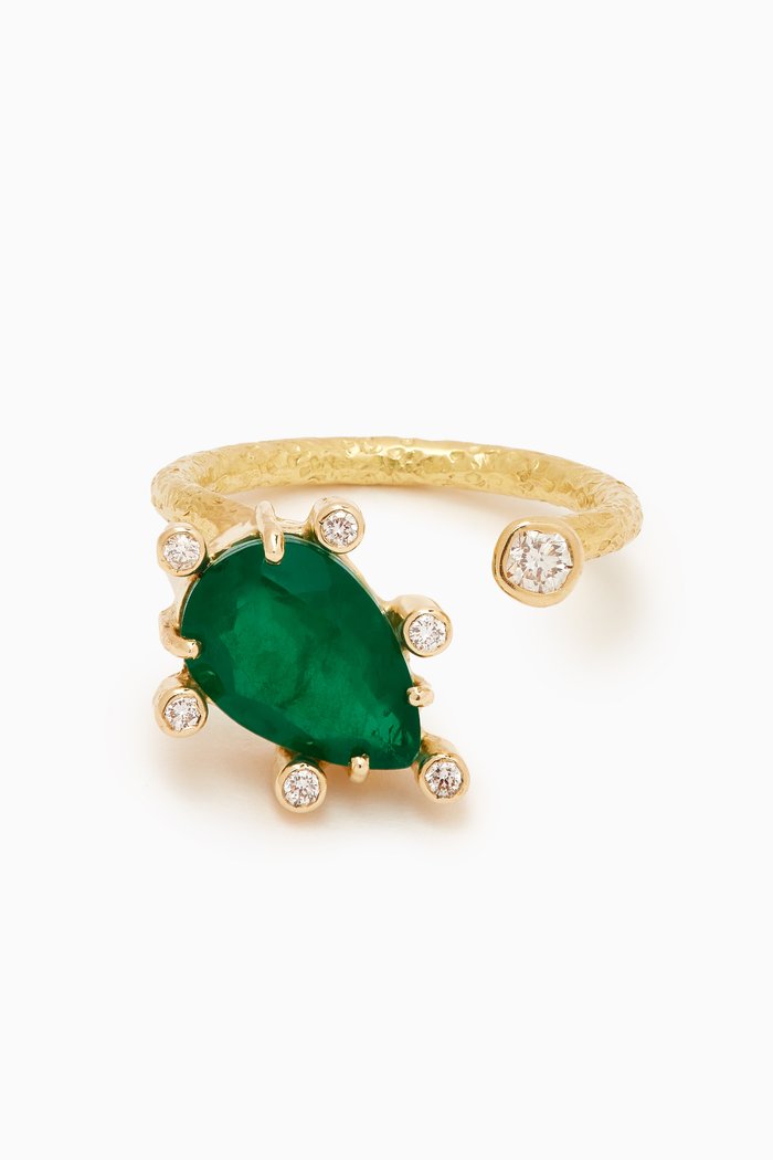 

Pear-cut Emerald & Diamond Open Ring in 18kt Yellow Gold