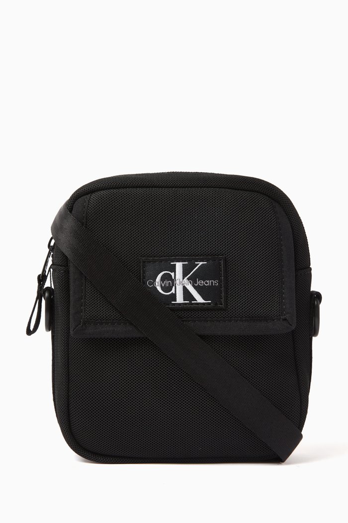 Spacer Crossbody Bag in Mesh, Black