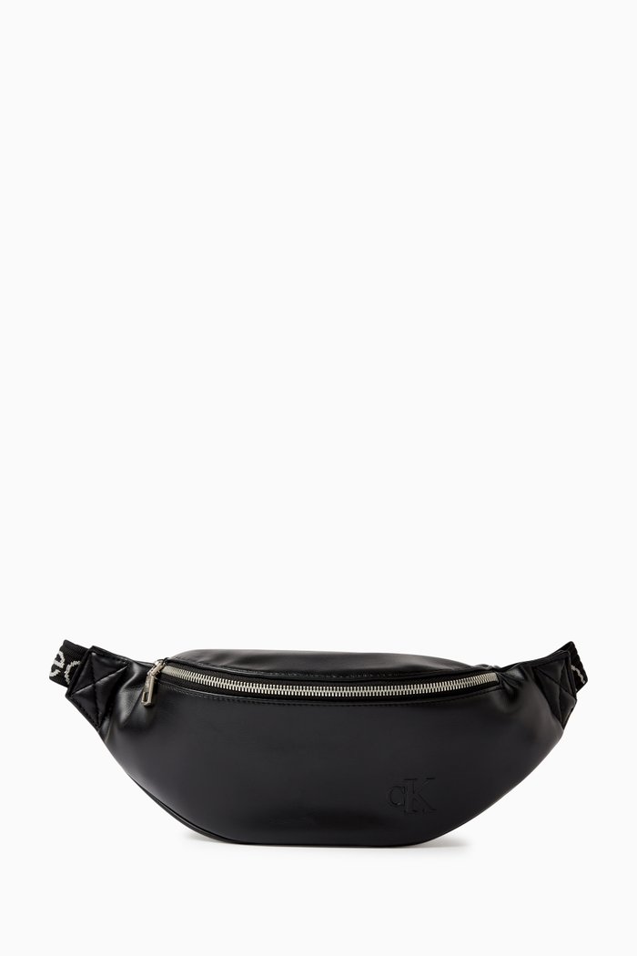 

Ultralight Waist Belt Bag in Faux Leather, Black