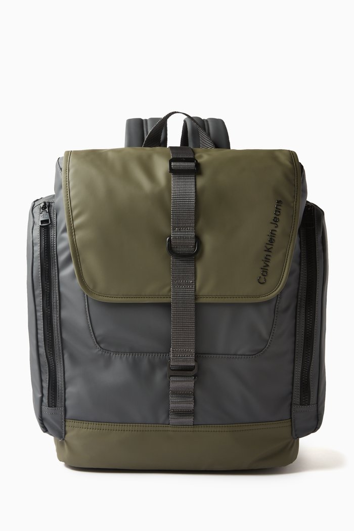 

Utilitarian Backpack in Nylon, Grey