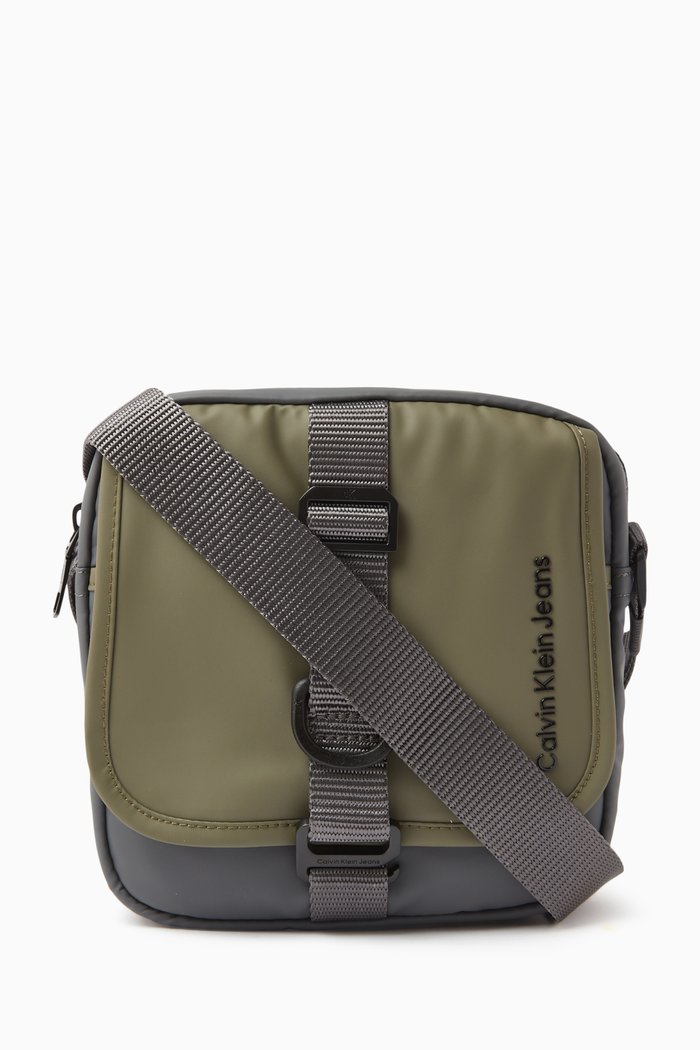 

Utilitarian Square Camera Bag, Grey