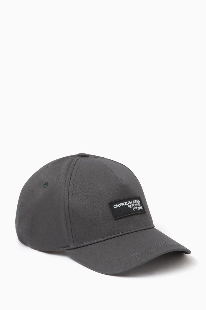 

Seasonal Patch Cap in Cotton Twill, Grey