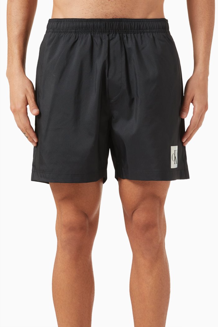 Medium Drawstring Shorts in Ripsotck, Black
