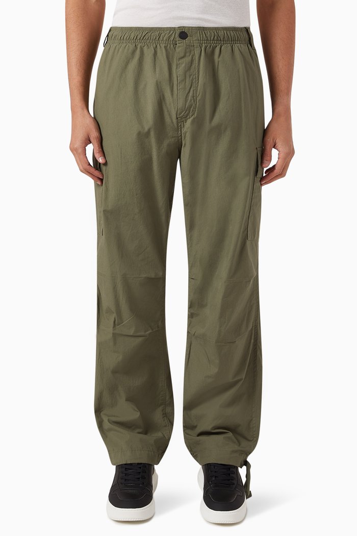 

Essential Cargo Pants in Cotton, Green