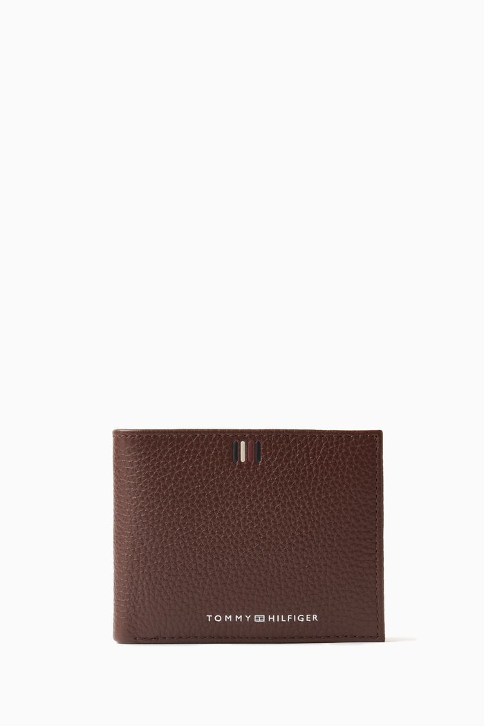 

Logo Bi-fold Wallet in Grained Leather, Brown
