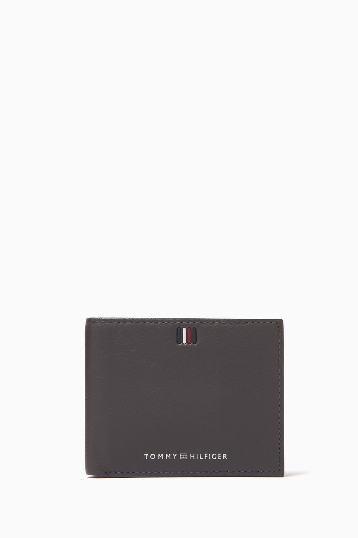 

Logo Bi-fold Wallet in Grained Leather, Grey