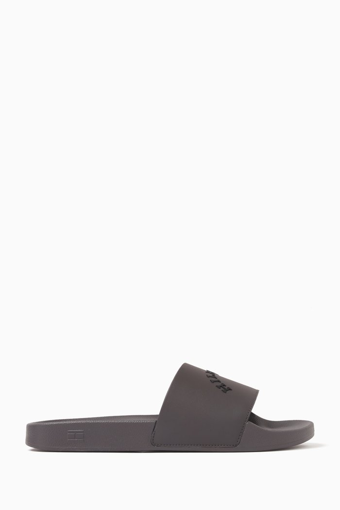 

Curve Hilfiger Pool Slides in Leather, Grey