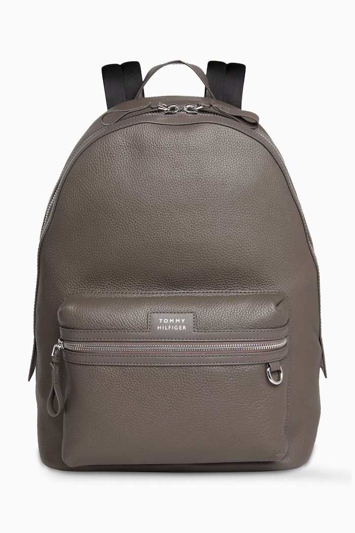 

Logo Backpack in Premium Leather, Grey
