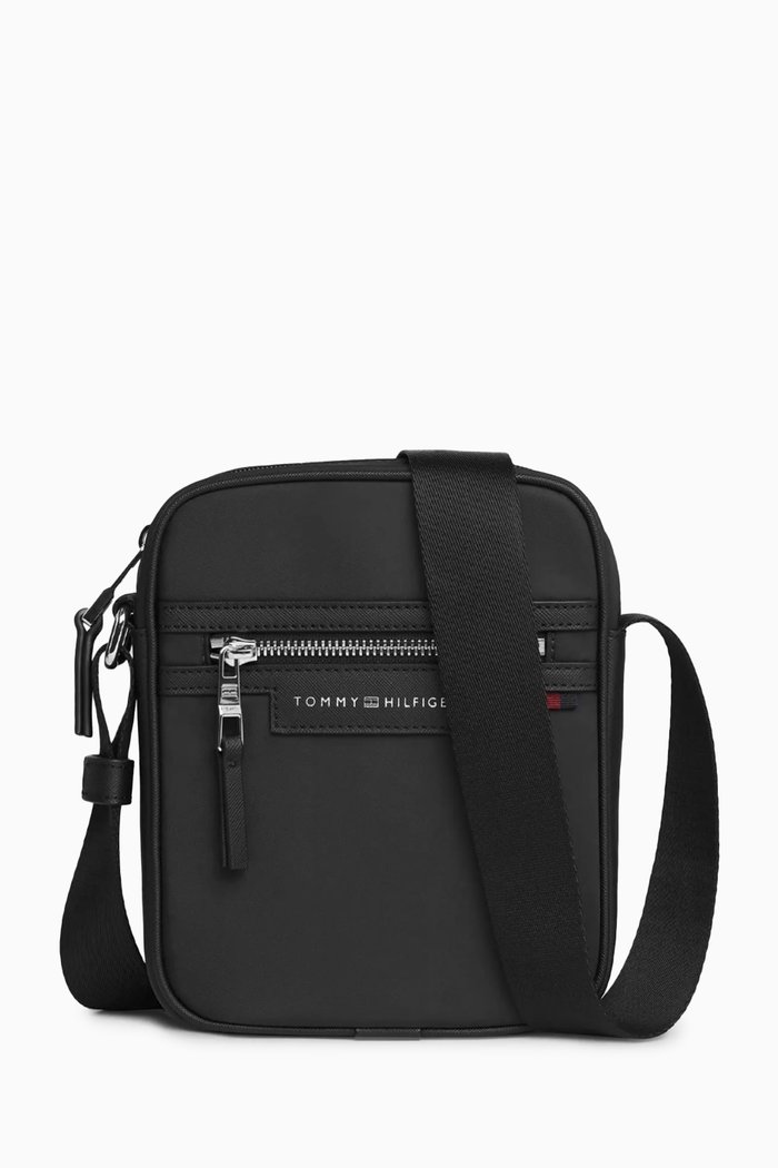 

Small Urban Reporter Bag in REPREVE®, Black