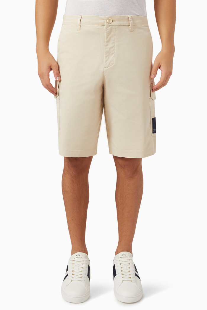 

Milano Edition Cargo Shorts in Cotton-blend, Neutral