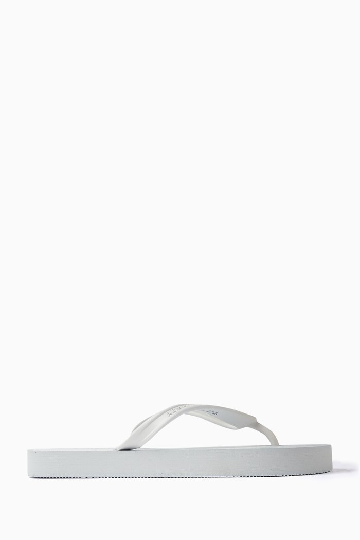 

Icon Cooper AX Flat Sandals in Rubber, White