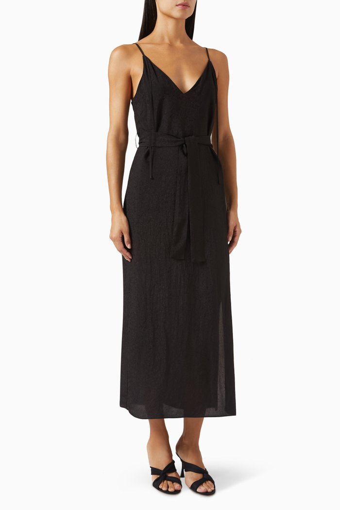 

Tie Belt Dress in Jacquard-satin, Black