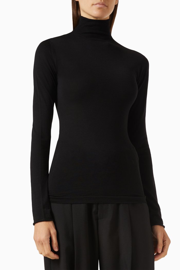 

Logo Embroidered Turtleneck in Virgin Woll, Black