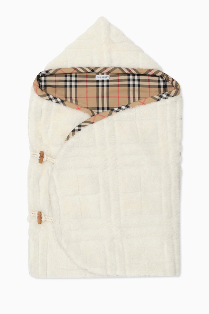 

Check Baby Nest in Fleece, Neutral