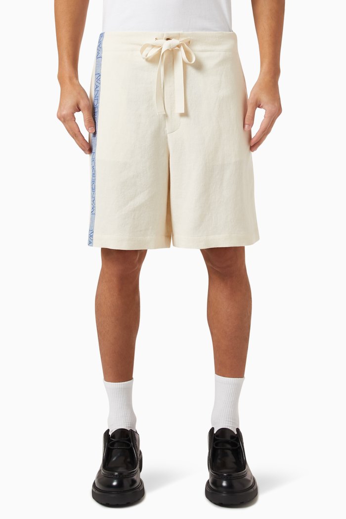 

Logo Tape Shorts in Linen Blend, Neutral