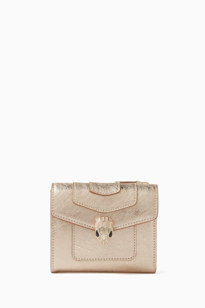 

Serpenti Forever Trifold Wallet in Leather, Gold