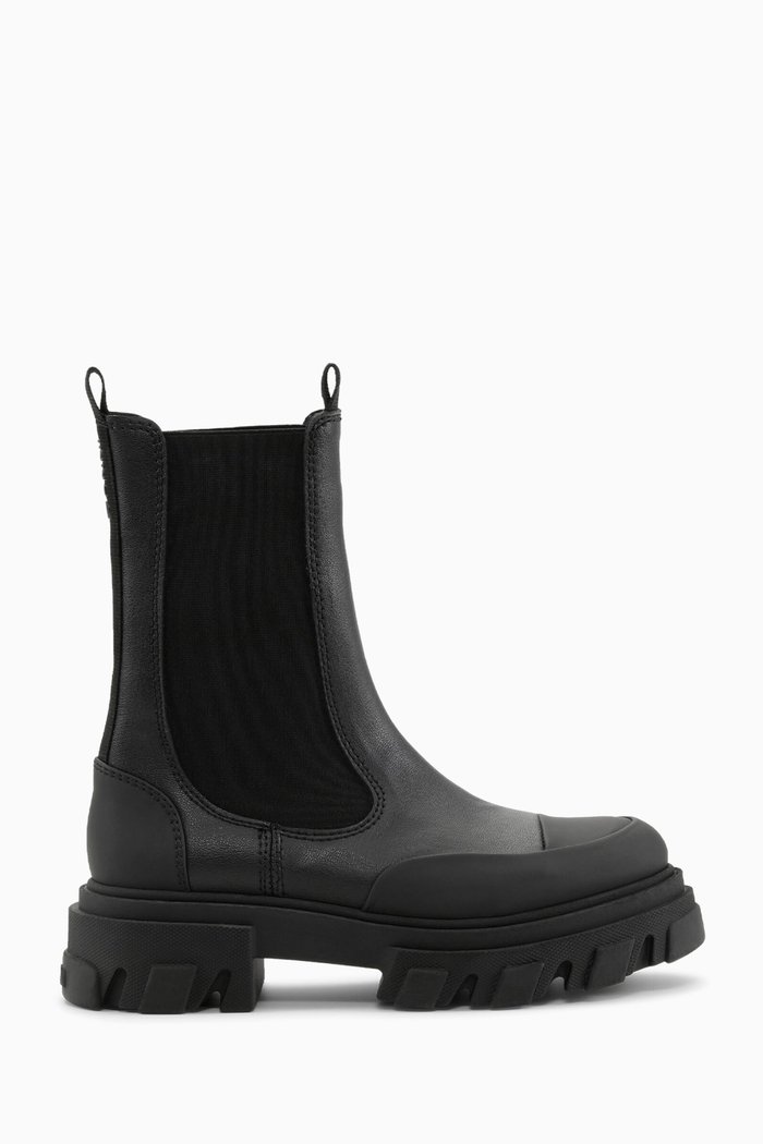 Cleated Mid Chelsea Boots in Leather, Black