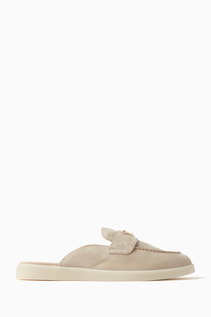 

Saint Tropez Logo Mules in Suede, Neutral