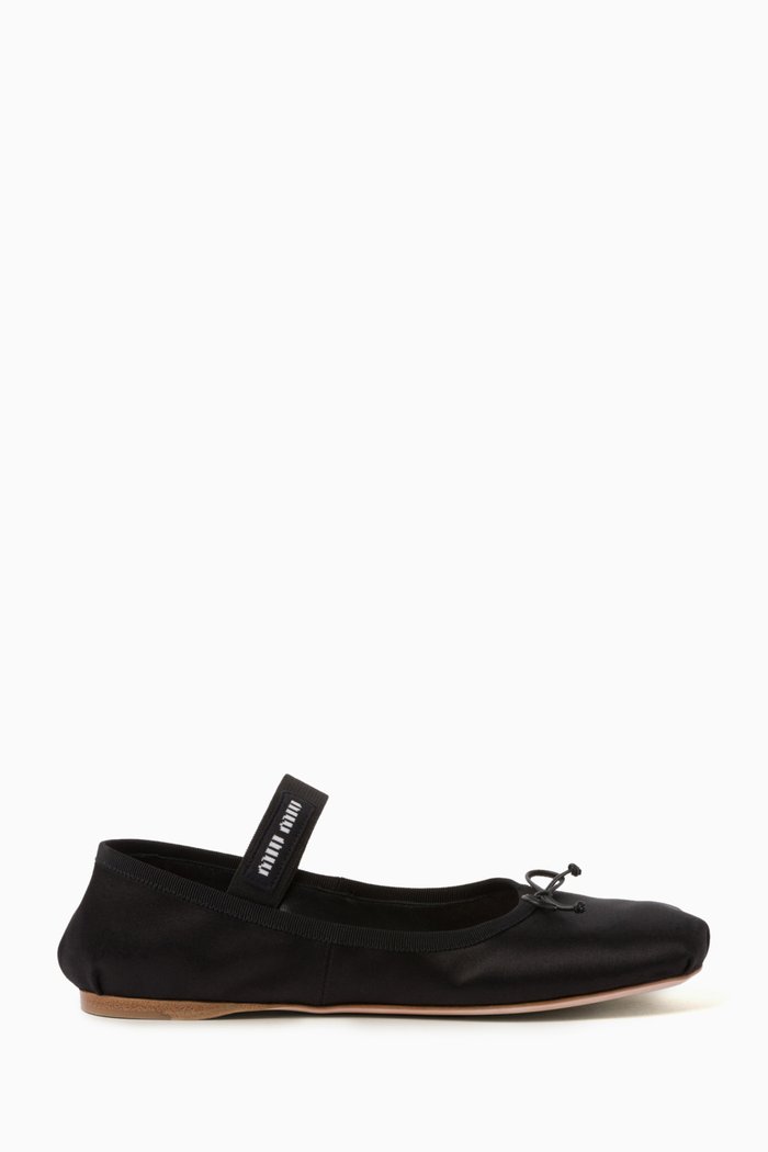 Ballerina Flats in Satin, Black