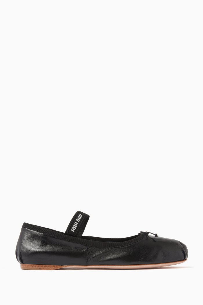 

Ballerina Flats in Leather, Black