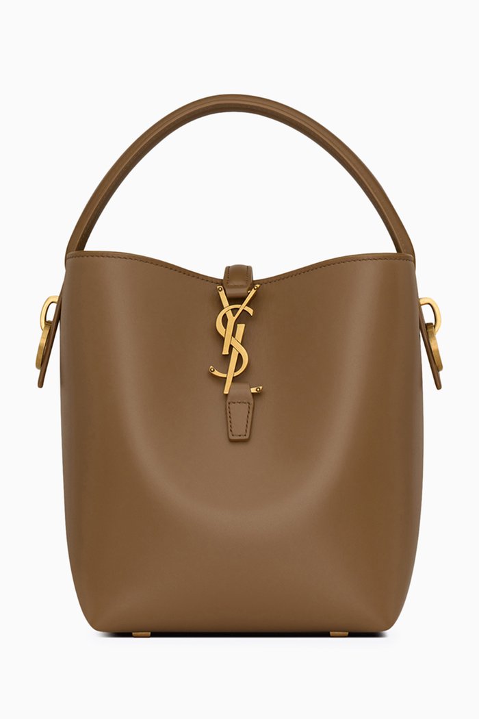 

Small Le 37 Bucket Bag in Calfskin Leather, Brown