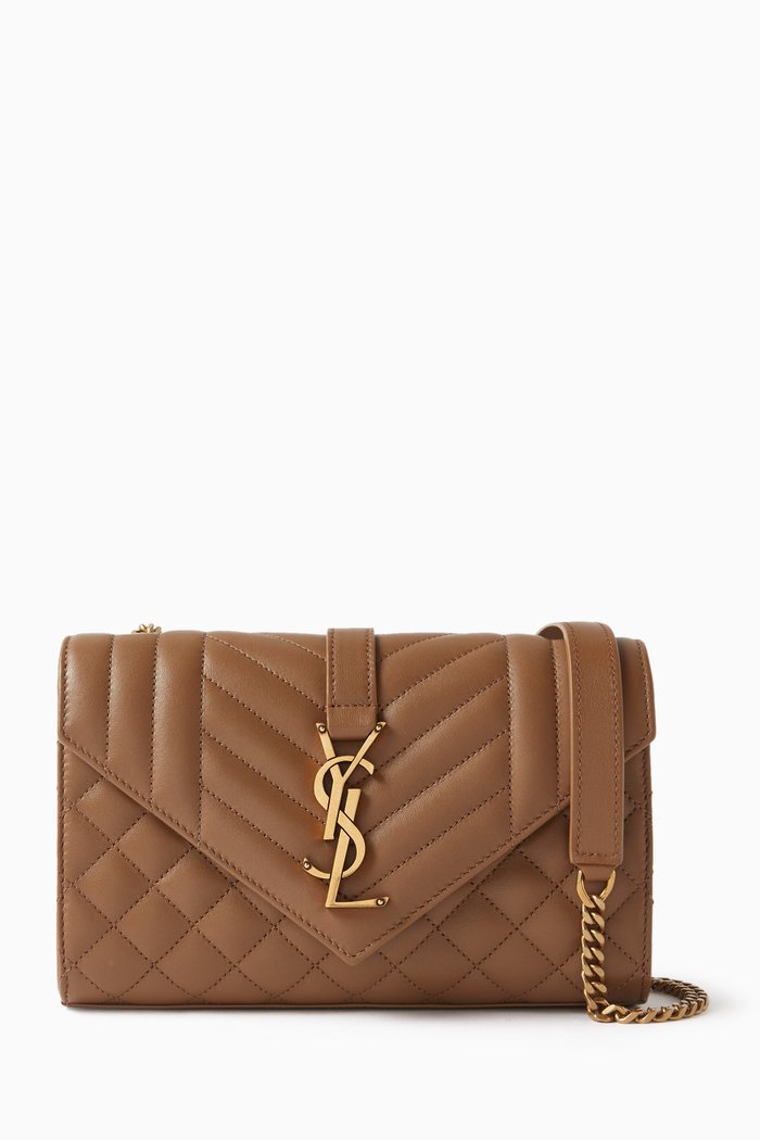 

Small Envelope Matelassé Shoulder Bag in Calf Leather, Brown