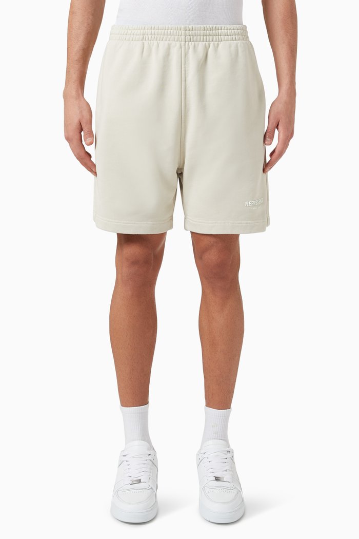 

Owners Club Logo Sweatshorts in Loopback Cotton, Neutral
