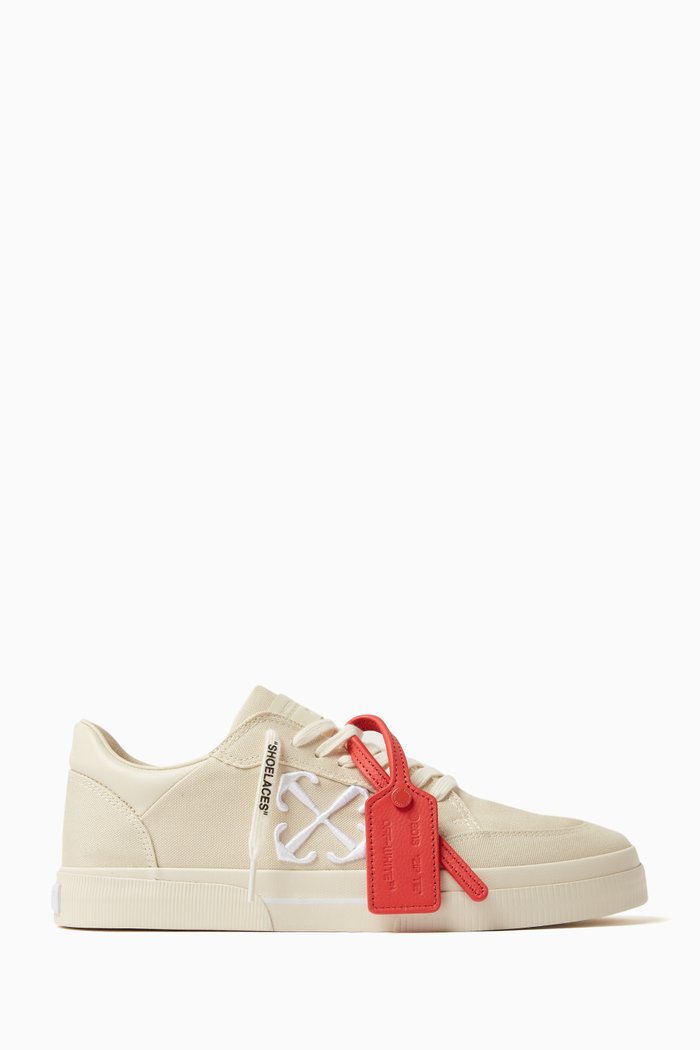 New Low Vulcanized Sneakers in Canvas, Neutral