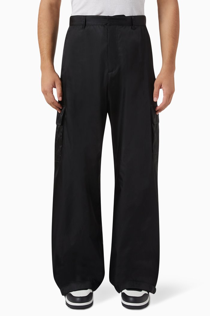 

Logo-embroidered Cargo Pants in Nylon, Black
