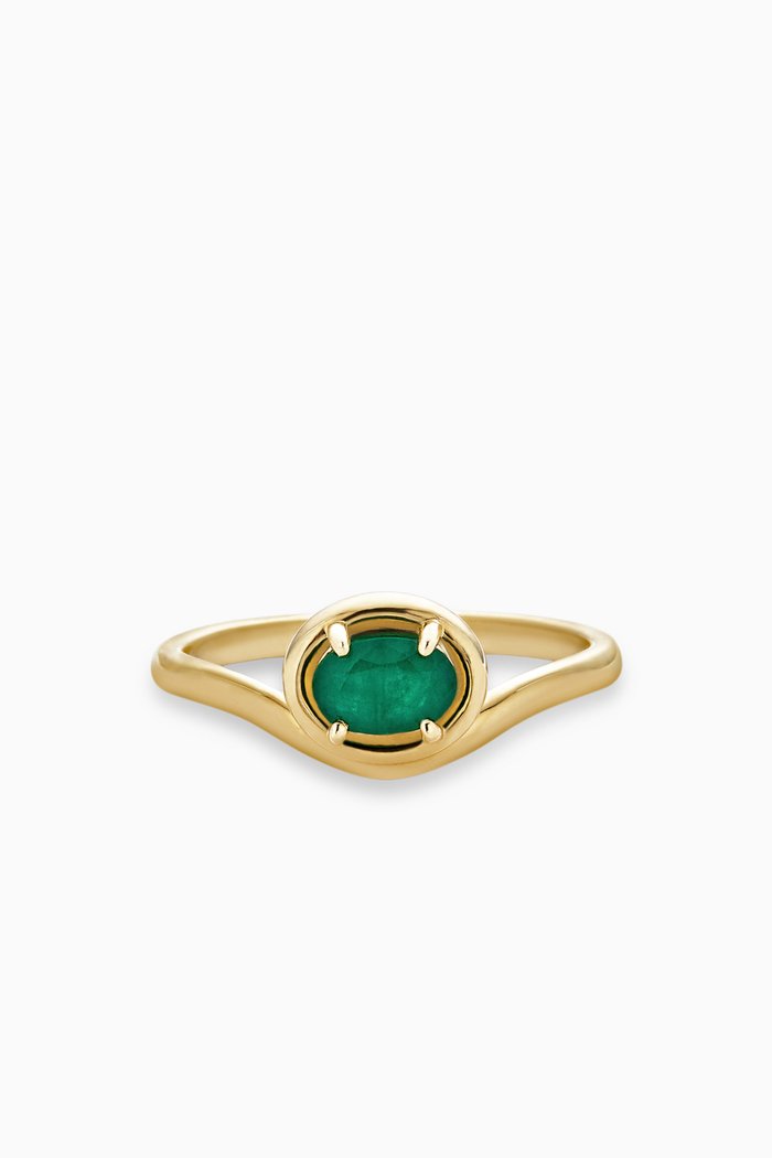 

Oval Emerald Ring in 10kt Gold, Green