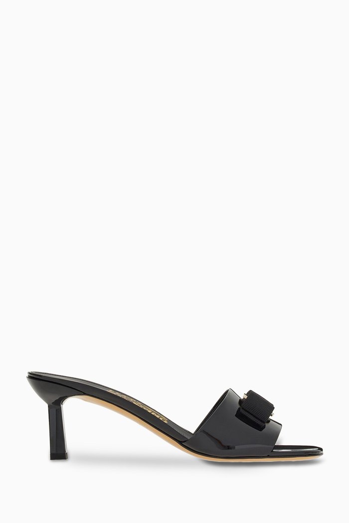 

Glo 55 Mules in Patent Leather, Black