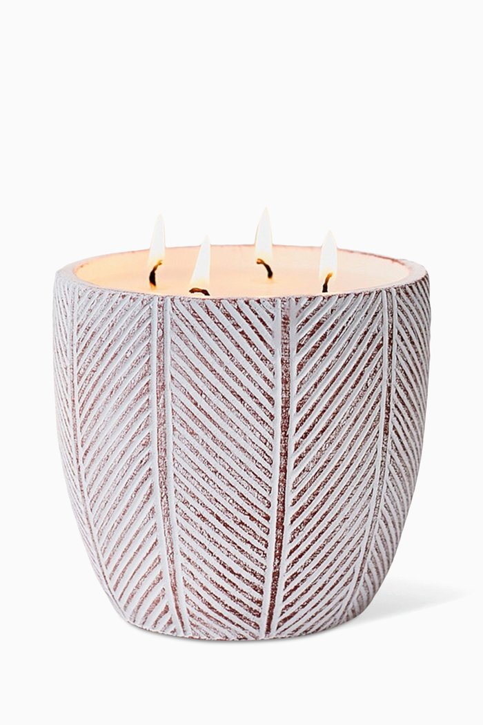 

Limited Edition First Snowfall Candle, 1200ml, Colourless