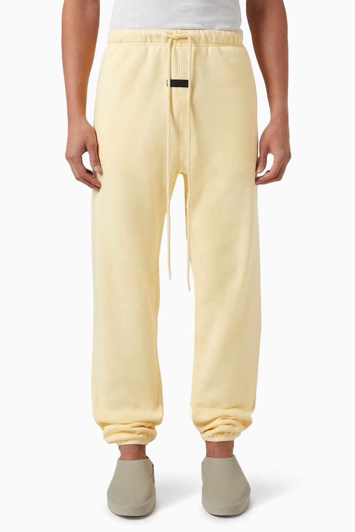 Essential Sweatpants in Fleece, Yellow