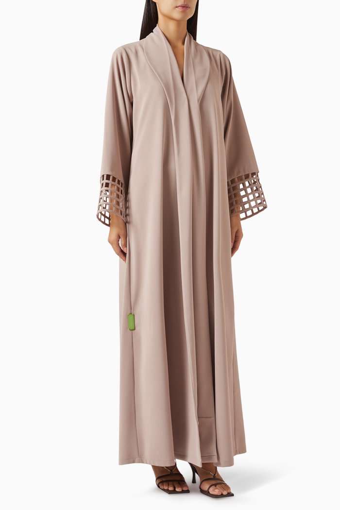 

Zainah Shawl Collar Abaya in Polycrepe, Neutral