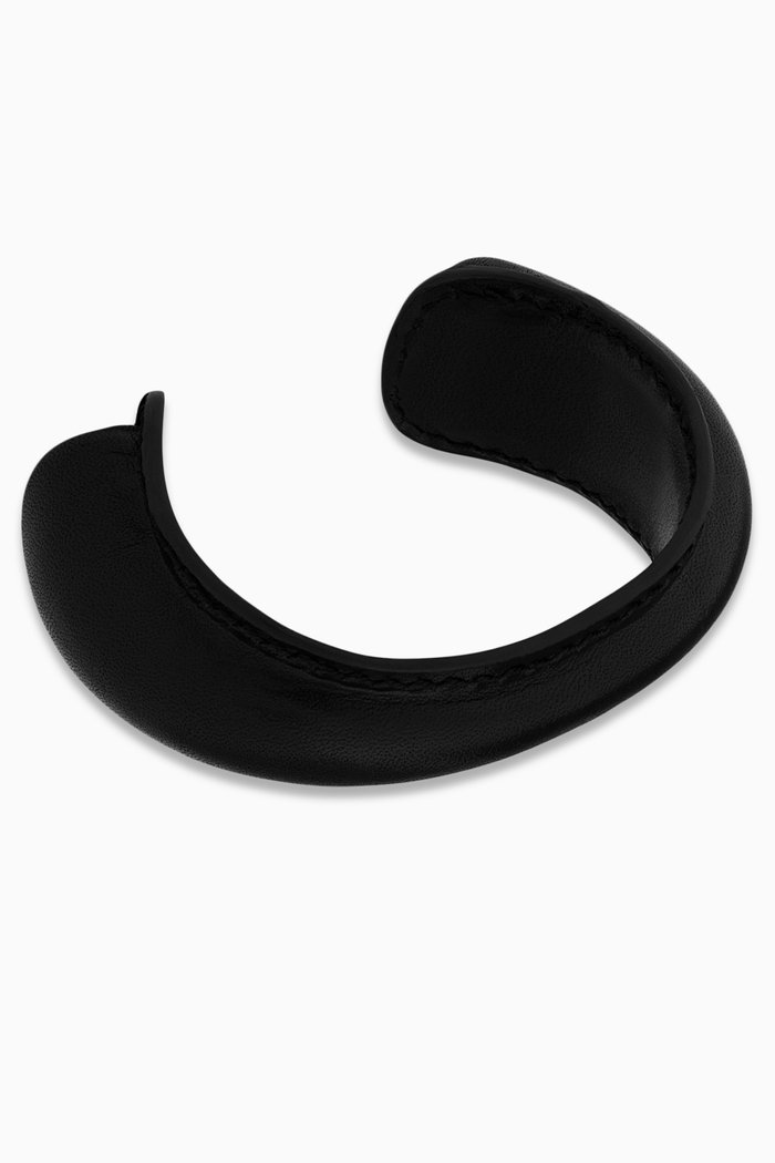 

Pinched Cushion Cuff in Leather, Black