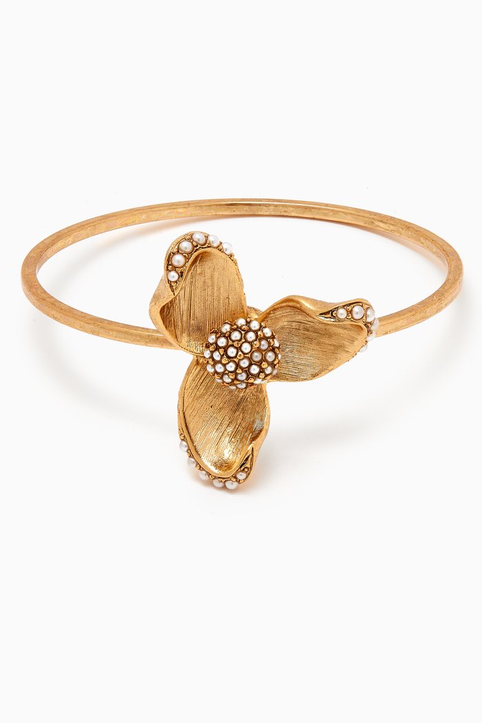 Tri Leaf Pearl Flower Bangle Bracelet in Metal, White