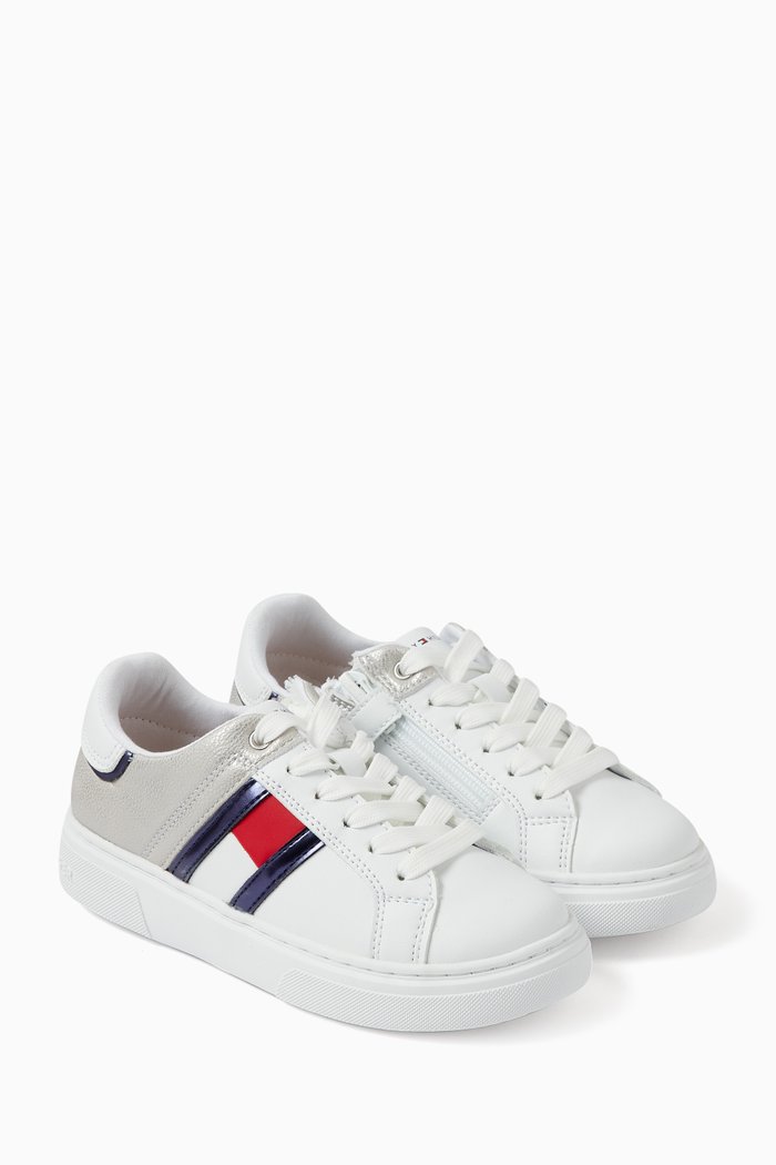 

Flag Low Cut Sneakers in Faux Leather, White