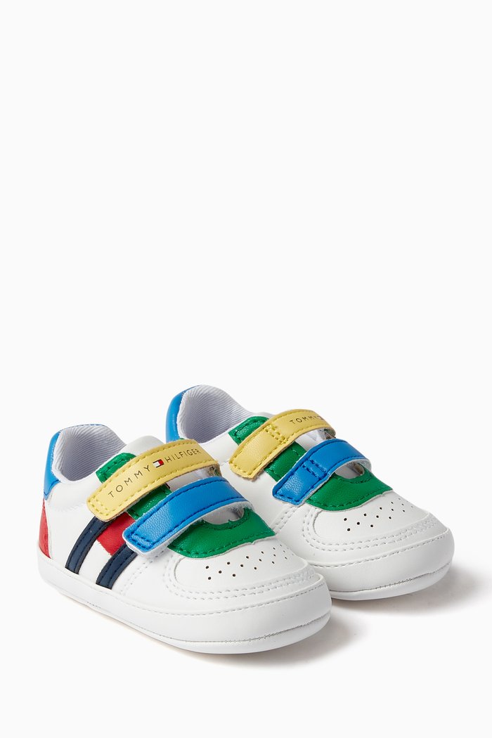 

Flag Sneakers in Faux Leather, White
