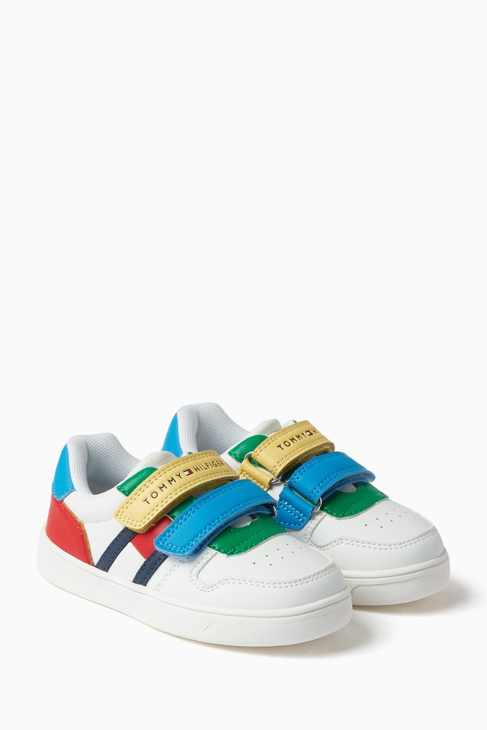 

Flag Sneakers in Faux Leather, White