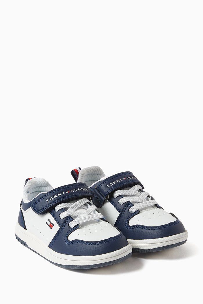 

Flag Low Cut Sneakers in Faux Leather, Blue