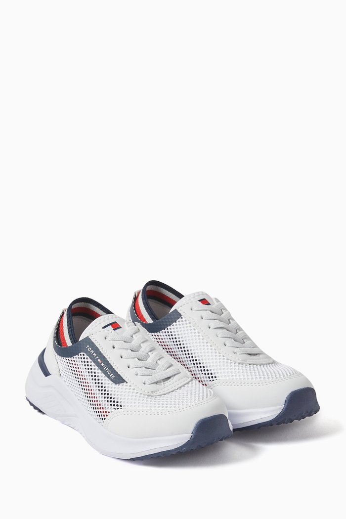 

Logo Low Cut Sneakers in Mesh & Faux Leather, White