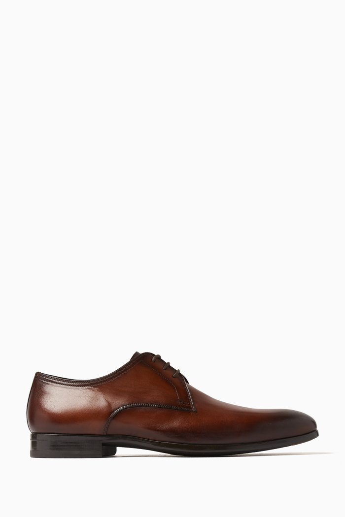 

Austin Derby Shoes in Leather, Brown