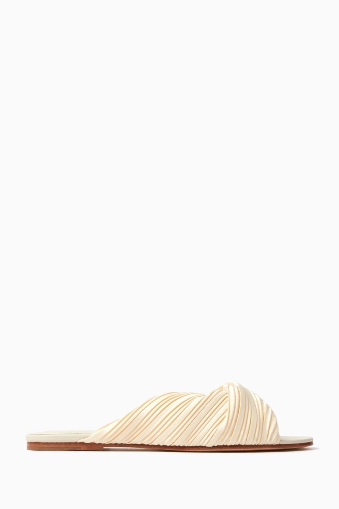 

Maya Flats in Pleated Nappa, Neutral