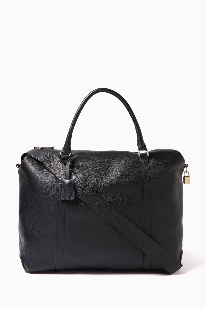 

Delta Bag in Grained Leather, Black