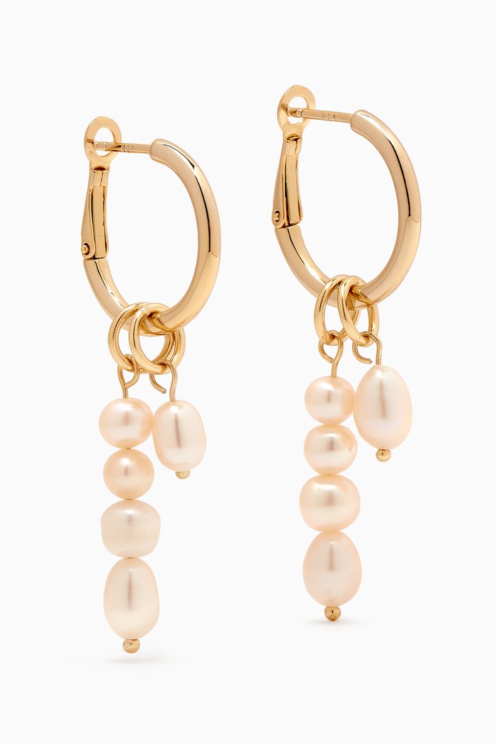 

Zoe Pearl Drop Hoop Earrings in 14kt Gold-plated Brass, White